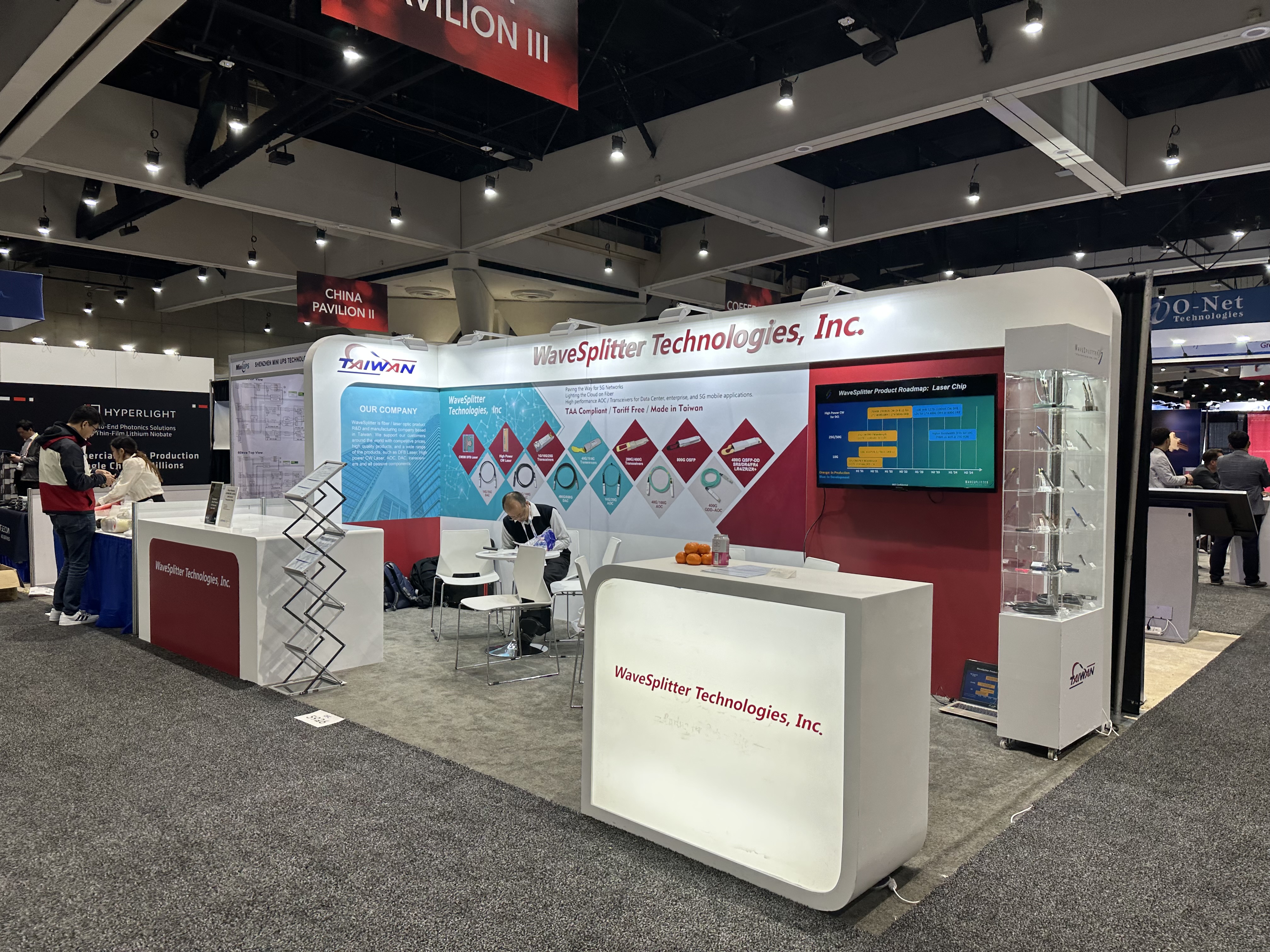 WaveSplitter Technologies stand at OFC